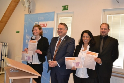 Auch im Jahr 2018 lobt die CDU Bochum erneut ihren Bürgerpreis aus. Das Bild zeigt die Preisträger des CDU Bürgerpreises von 2015